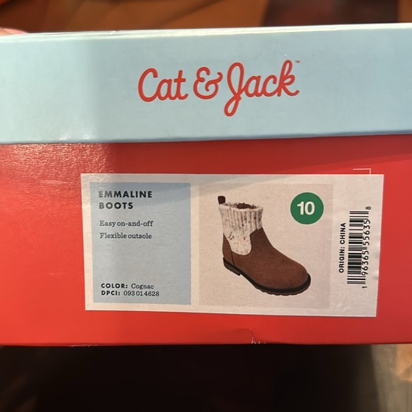 Cat+Jack Toddler Boots - Picture 6 of 6